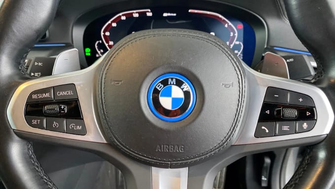 2022 BMW 5 Series