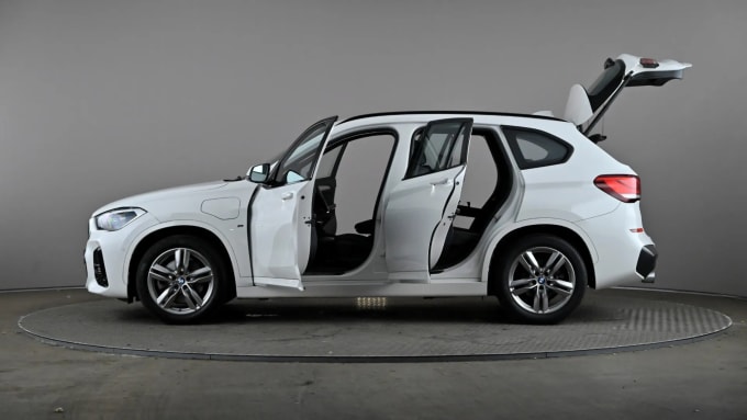 2021 BMW X1