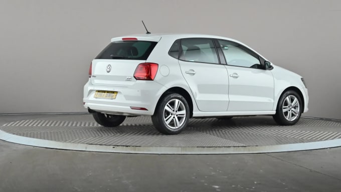 2017 Volkswagen Polo