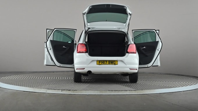 2017 Volkswagen Polo