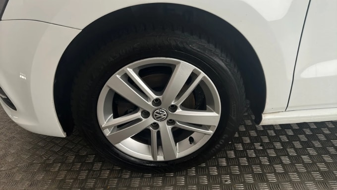 2017 Volkswagen Polo