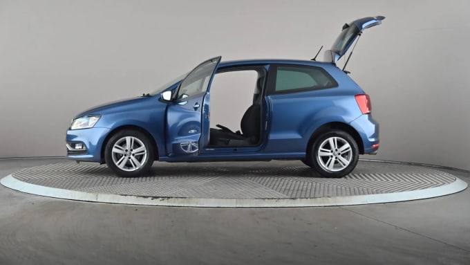 2017 Volkswagen Polo