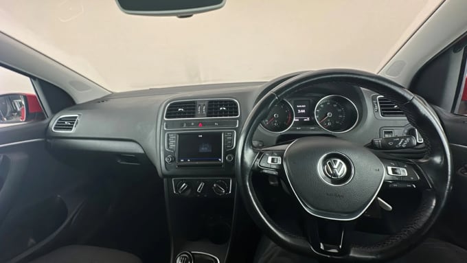 2017 Volkswagen Polo