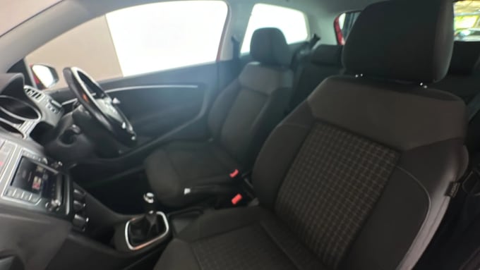 2017 Volkswagen Polo