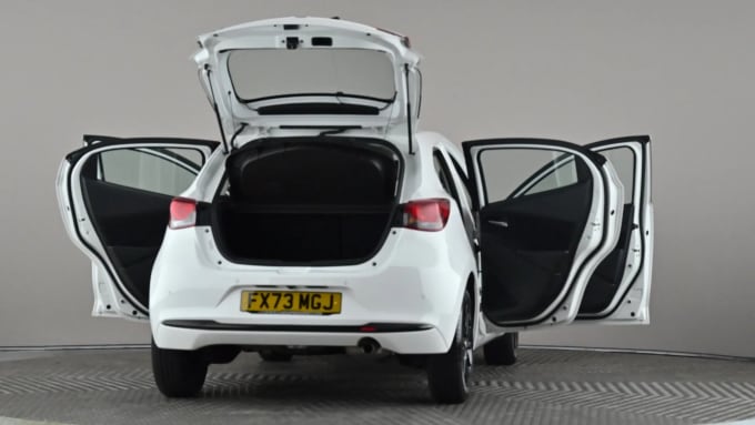 2023 Mazda Mazda2