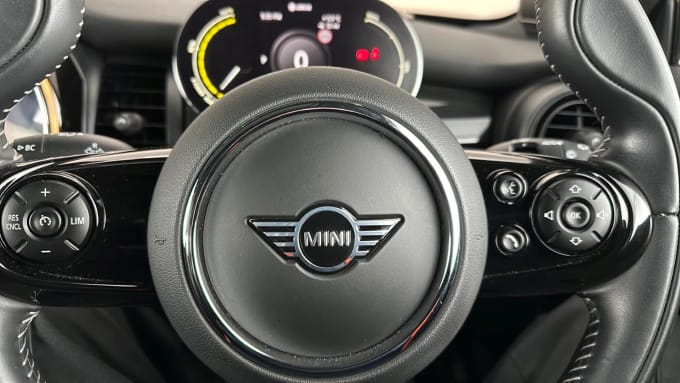 2020 Mini Hatch