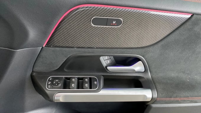 2022 Mercedes-benz Glb