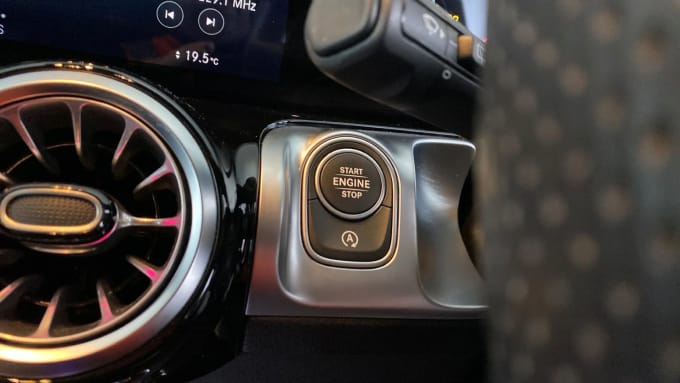 2022 Mercedes-benz Glb