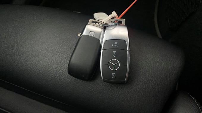 2020 Mercedes-benz Glc