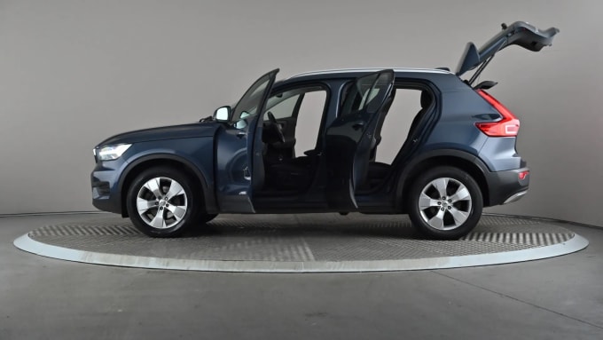 2020 Volvo Xc40