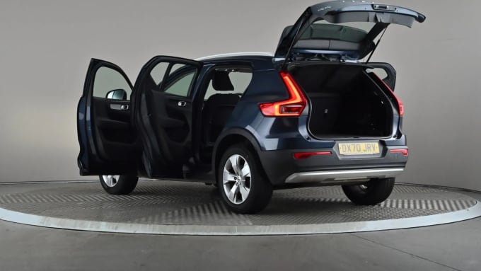 2020 Volvo Xc40
