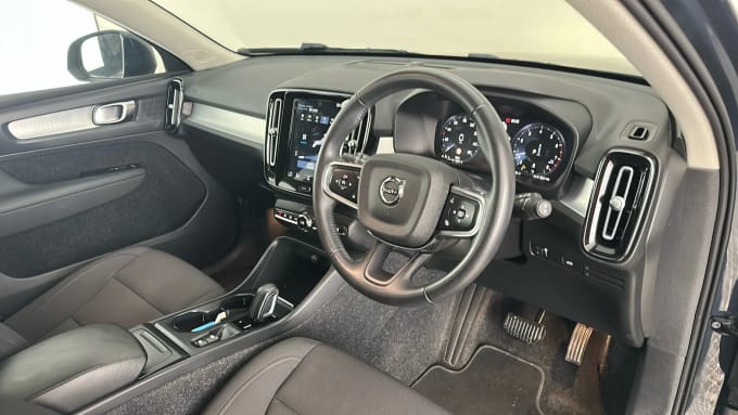 2020 Volvo Xc40