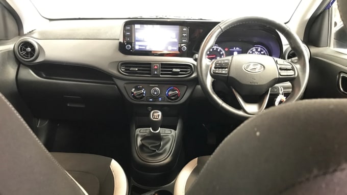 2022 Hyundai I10