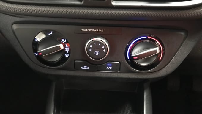 2022 Hyundai I10