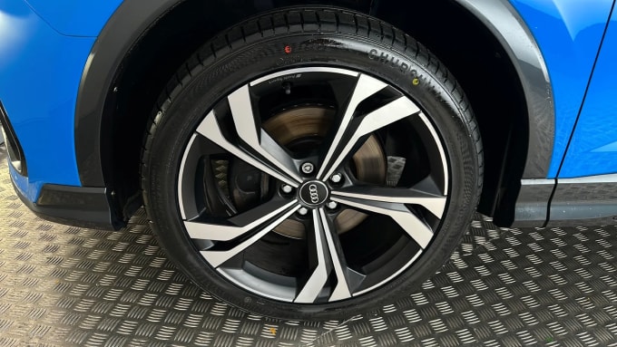 2020 Audi Q3