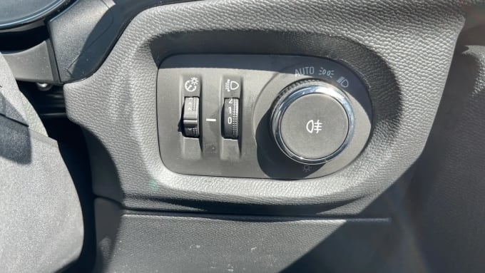 2025 Vauxhall Corsa