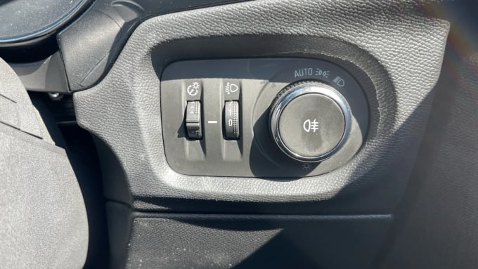 2025 Vauxhall Corsa