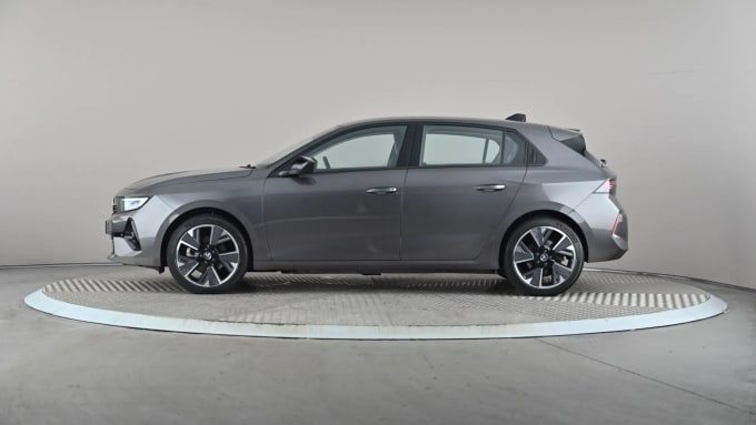 2024 Vauxhall Astra