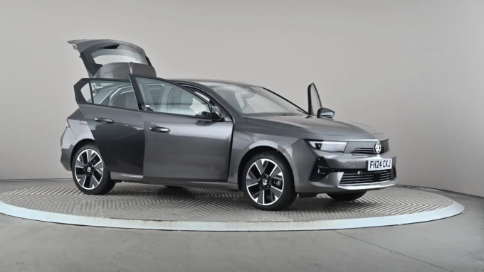 2024 Vauxhall Astra