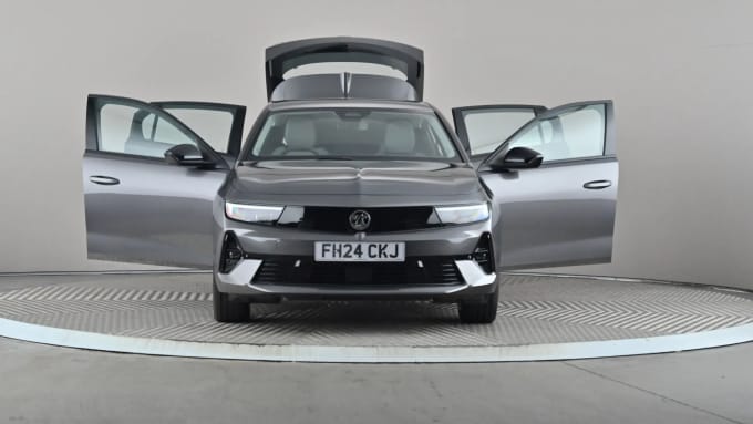 2024 Vauxhall Astra