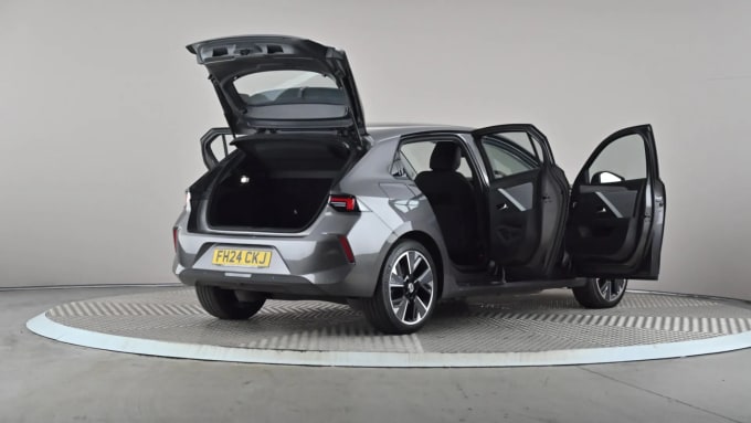 2024 Vauxhall Astra