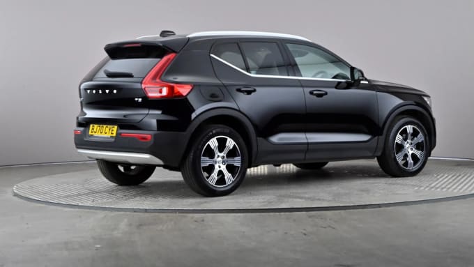 2020 Volvo Xc40