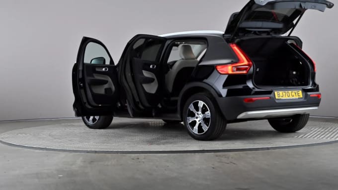 2020 Volvo Xc40