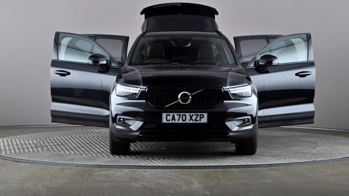 2021 Volvo Xc40