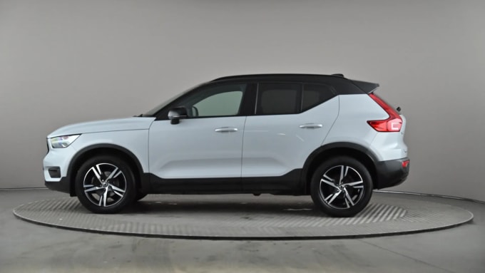 2020 Volvo Xc40