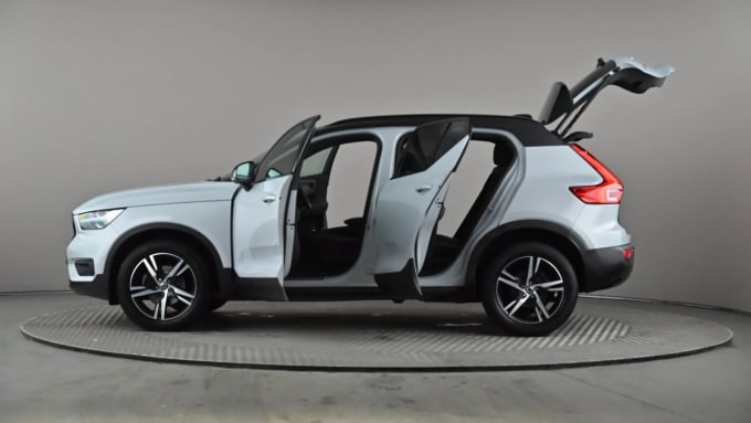 2020 Volvo Xc40