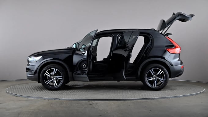 2021 Volvo Xc40