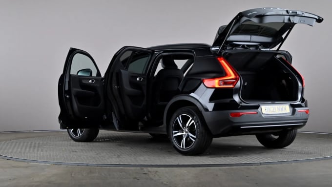 2021 Volvo Xc40