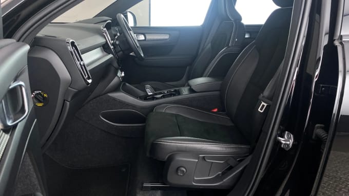 2021 Volvo Xc40