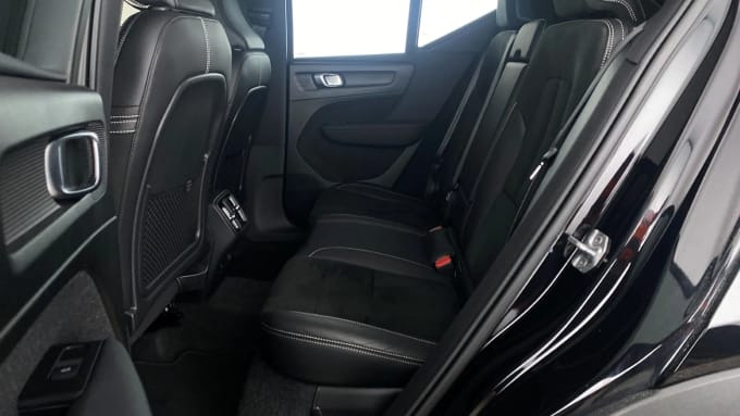 2021 Volvo Xc40