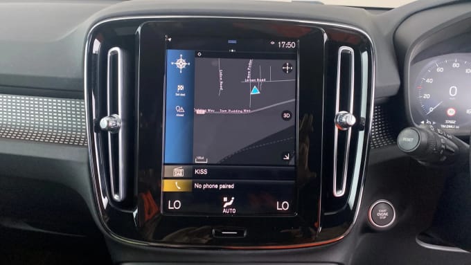 2021 Volvo Xc40