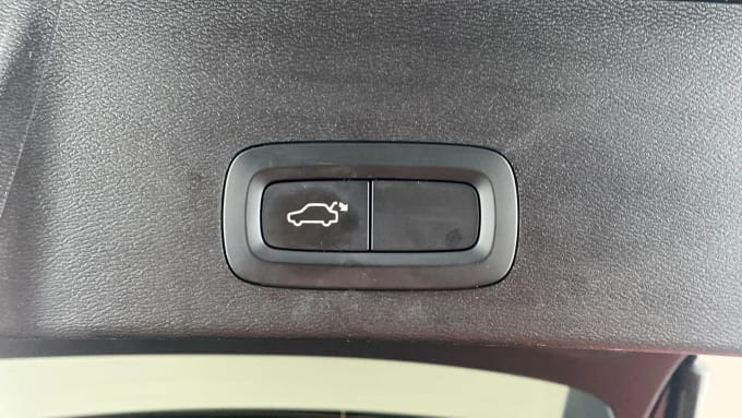 2021 Volvo Xc40