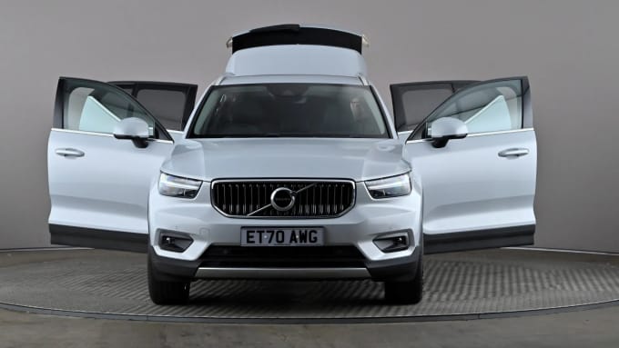 2021 Volvo Xc40