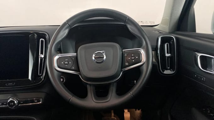 2021 Volvo Xc40