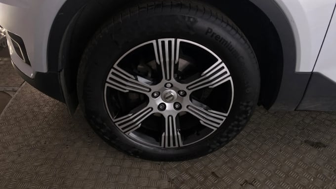 2021 Volvo Xc40