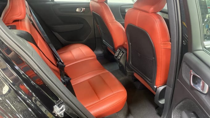 2021 Volvo Xc40