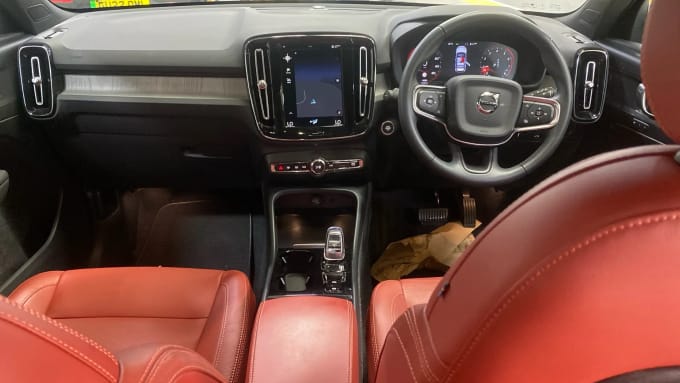 2021 Volvo Xc40