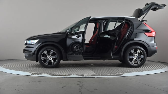2021 Volvo Xc40