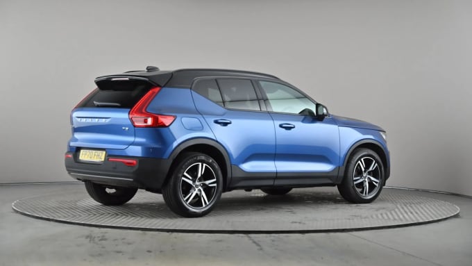 2020 Volvo Xc40