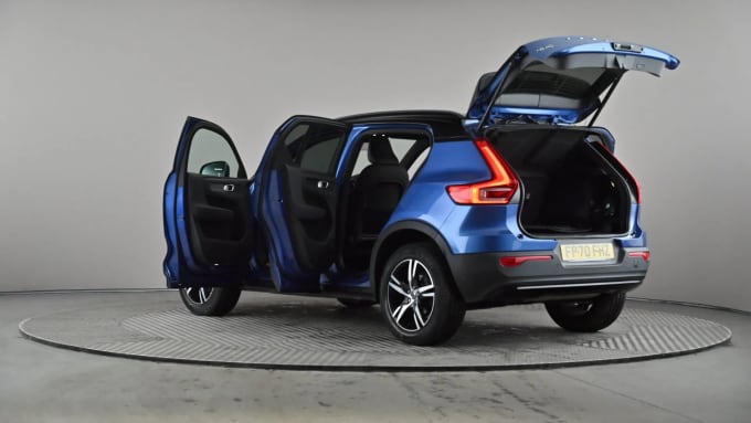 2020 Volvo Xc40