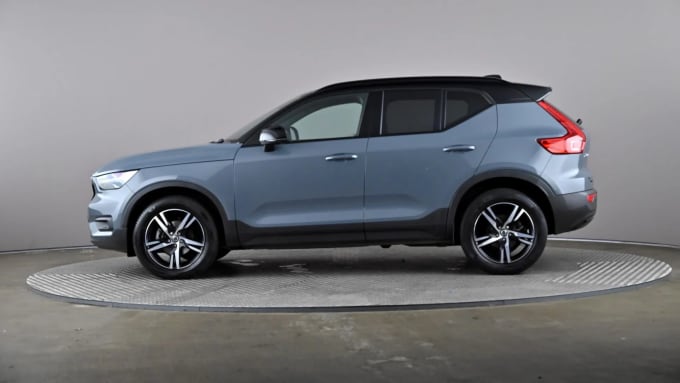 2021 Volvo Xc40