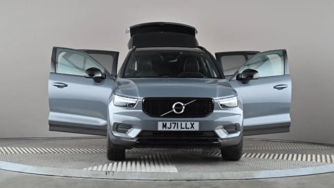 2021 Volvo Xc40