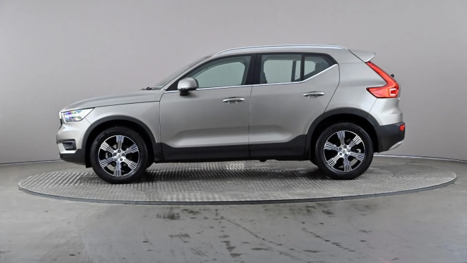 2021 Volvo Xc40