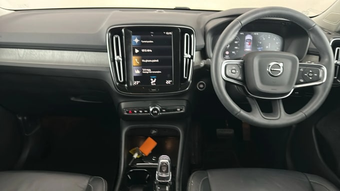 2022 Volvo Xc40