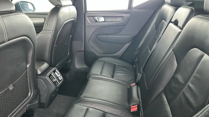 2022 Volvo Xc40