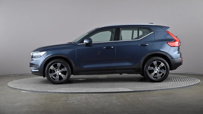 2021 Volvo Xc40